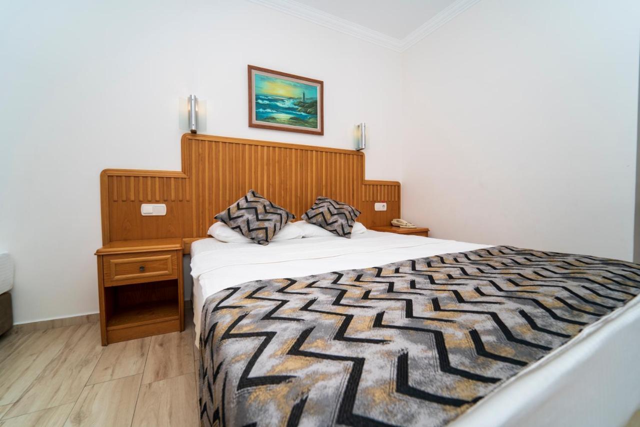 Belcehan Hotel Олудениз Екстериор снимка