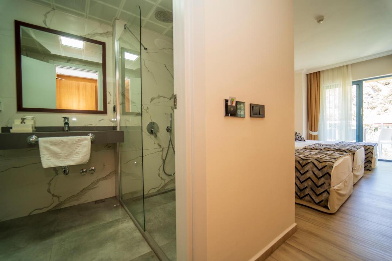 Belcehan Hotel Олудениз Екстериор снимка