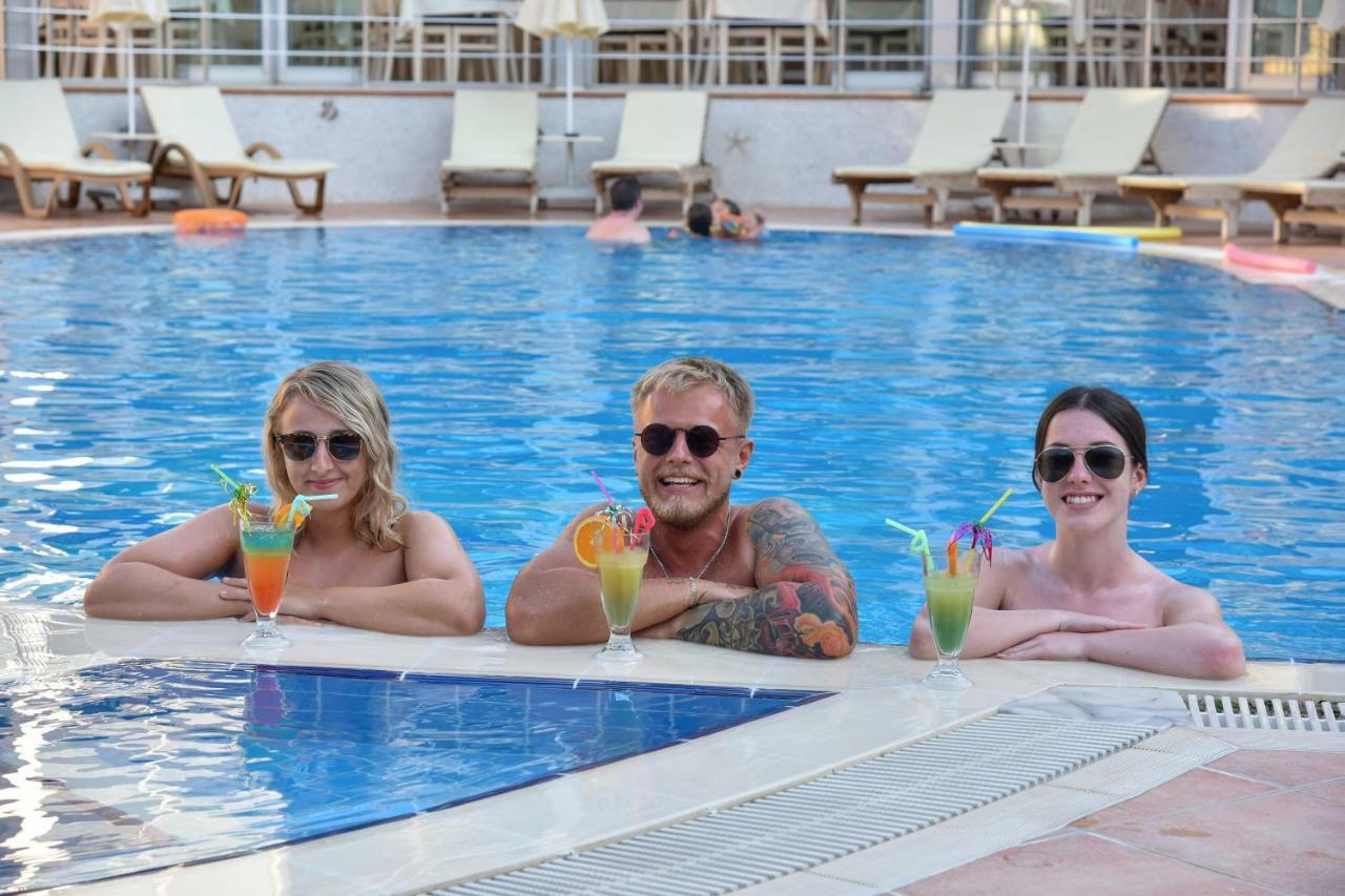 Belcehan Hotel Олудениз Екстериор снимка