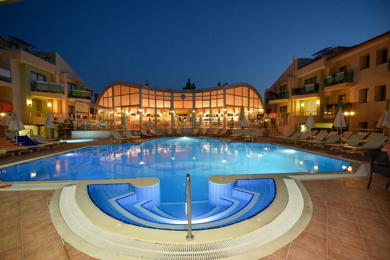 Belcehan Hotel Олудениз Екстериор снимка